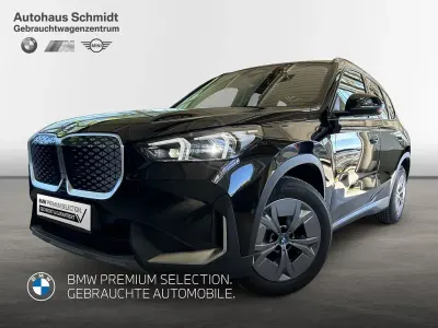 Używany BMW iX1 150 kW (204 KM) 2025 Czarny SUV