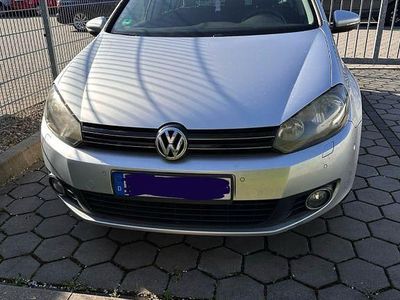 Usata VW Golf VI Team 105 CV (77 kW) 2010 Argento Utilitaria