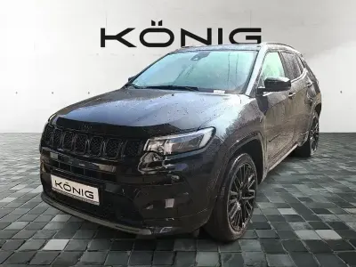 Käytetty Jeep Compass 131 HP (96 kW) 2024 Musta Katumaasturi