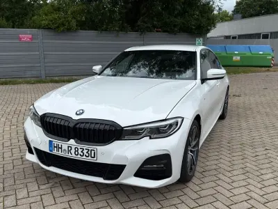 Gebraucht BMW 330 M Sport 258 PS (189 kW) 2019 Weiß Limousine