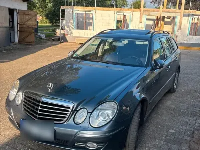 Gebraucht Mercedes E280 Avantgarde 190 PS (139 kW) 2008 Grau Kombi