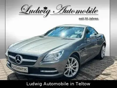 Gebraucht Mercedes SLK200 184 PS (135 kW) 2012 Silber Cabrio