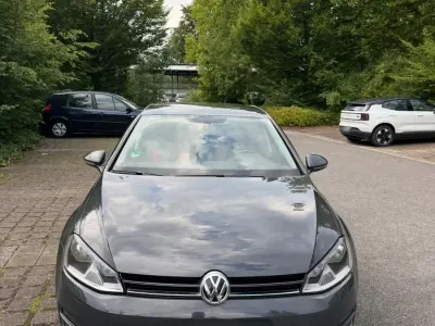 Gebraucht VW Golf VII LOUNGE 150 PS (110 kW) 2015 Grau Kleinwagen