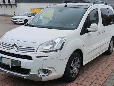 Gebraucht Citroën Berlingo 92 PS (67 kW) 2015 Weiß Van / Kleinbus