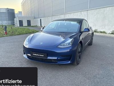 Blau Gebraucht 2021 Tesla Model 3 Standard Range Limousine | 27.900 € (Etwas zu teuer)