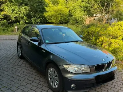 Gebraucht BMW 120 143 PS (105 kW) 2006 Grau Kleinwagen
