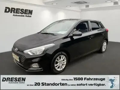 Second-hand Hyundai i20 Trend 101 CP (74 kW) 2020 Negru Hatchback