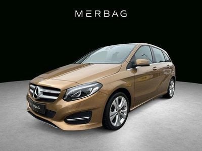 Używany Mercedes B200 136 KM (100 kW) 2018 Beżowy Minivan
