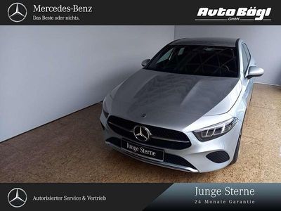 Gebraucht Mercedes A180 Advanced 136 PS (100 kW) 2024 Lack hightechsilber (metallic) Limousine
