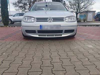 Gebraucht VW Golf 102 PS (75 kW) 2000 Silber Coupé
