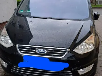 Używany Ford Galaxy 140 KM (102 kW) 2013 Czarny Minivan