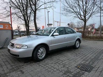 Gebraucht Audi A4 165 PS (121 kW) 2000 Silber Limousine