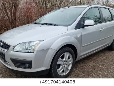 Gebraucht Ford Focus Ghia 145 PS (106 kW) 2005 Silber Kombi