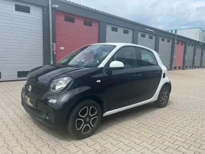 Gebraucht Smart ForFour Basis 71 PS (52 kW) 2016 Schwarz Kleinwagen