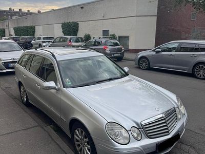 Mercedes E220