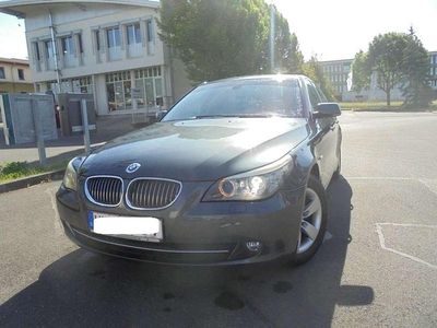 BMW 523