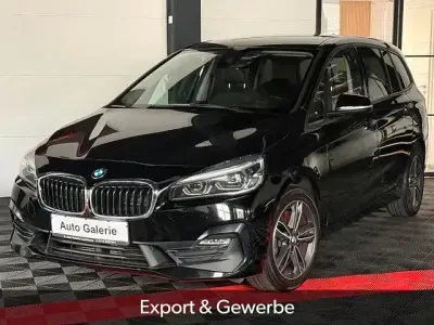 Gebraucht BMW 220 Sport Line 190 PS (139 kW) 2018 Schwarz Limousine