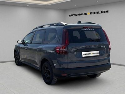 Second-hand Dacia Jogger Extreme 101 CP (74 kW) 2025 Gri Monovolum