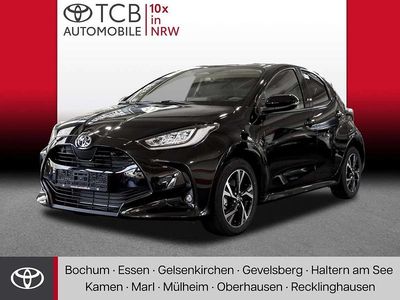 Neu Toyota Yaris Hybrid Comfort 116 PS (85 kW) 2025 Schwarz Limousine