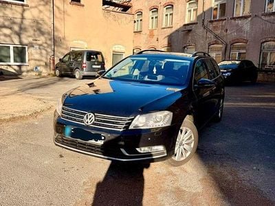 Gebraucht VW Passat Comfortline 122 PS (89 kW) 2013 Schwarz Kombi