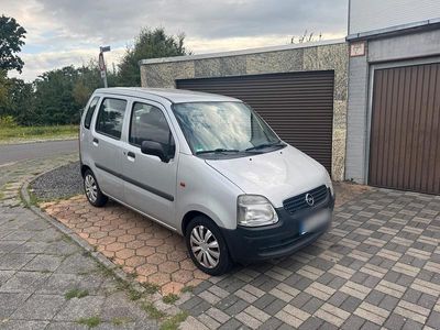 Opel Agila