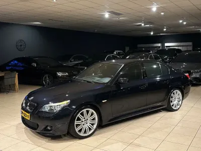 Gebraucht BMW 523 M Sport 190 PS (139 kW) 2009 Schwarz Limousine
