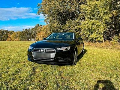 Gebraucht Audi A4 Ambiente 190 PS (139 kW) 2017 Schwarz Kombi