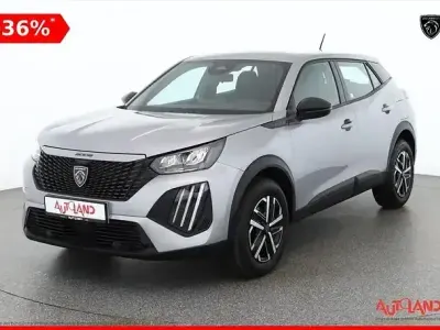 Gebraucht Peugeot 2008 131 PS (96 kW) 2025 Silber SUV