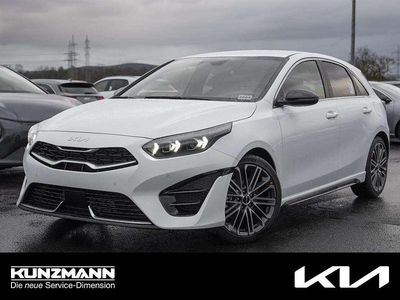 Neu Kia Ceed GT-Line 140 PS (102 kW) 2026 Weiß carraraweiß Kleinwagen