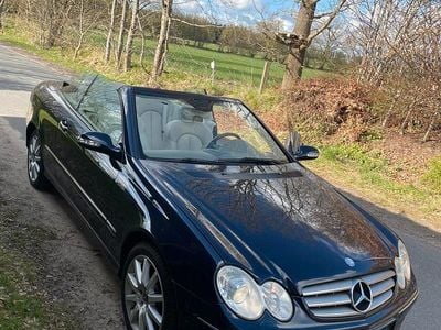 Gebraucht Mercedes CLK320 224 PS (164 kW) 2006 Blau Cabrio