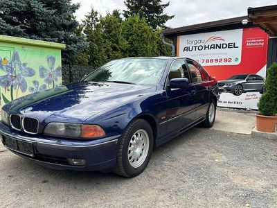 BMW 523