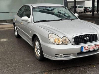 Gebraucht Hyundai Sonata GLS 173 PS (127 kW) 2004 Silber Limousine