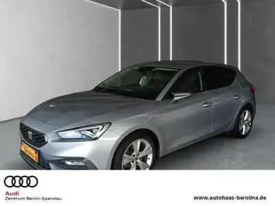 Usata Seat Leon Beats 150 CV (110 kW) 2021 Argento Berlina
