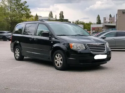 Gebraucht Chrysler Grand Voyager 163 PS (119 kW) 2011 Schwarz Van / Kleinbus
