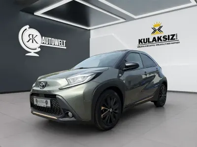 Gebraucht Toyota Aygo X Style 72 PS (52 kW) 2022 Grün SUV