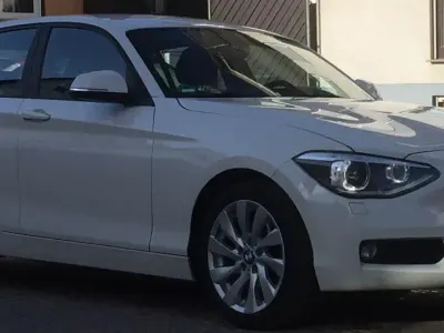 Gebraucht BMW 116 Efficient Dynamics 116 PS (85 kW) 2014 Weiß Kleinwagen