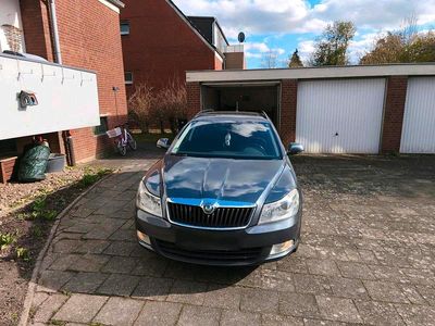 Gebraucht Skoda Octavia 136 PS (100 kW) 2009 Grau Kombi
