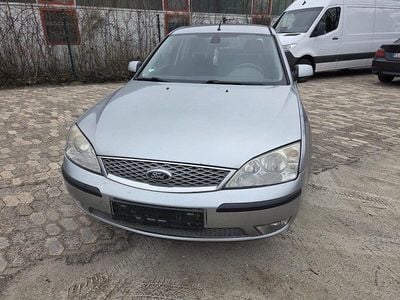 Gebraucht Ford Mondeo 130 PS (95 kW) 2006 Silber Limousine