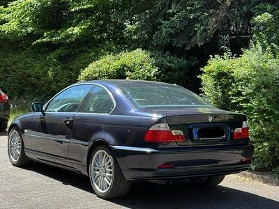 BMW 323