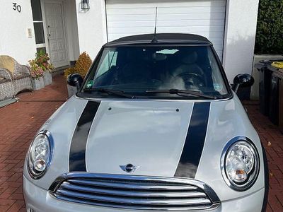 Weiß Gebraucht 2010 Mini Cooper Kleinwagen | 9.100 € (Etwas zu teuer)