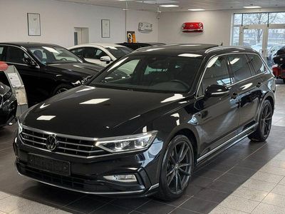 Gebraucht VW Passat R-line 200 PS (147 kW) 2022 Schwarz Kombi