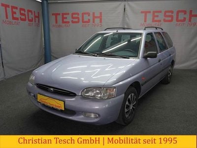 Silber Gebraucht 1995 Ford Escort Kombi | 2.999 €