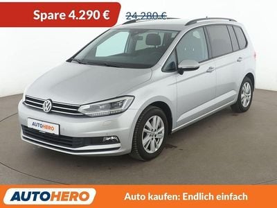 Gebraucht VW Touran Comfortline 150 PS (110 kW) 2020 Grau Van / Kleinbus