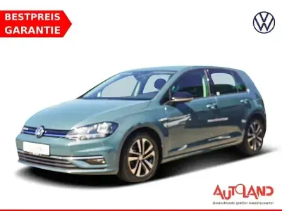 Gebraucht VW Golf VII IQ Drive 131 PS (96 kW) 2019 Grün Limousine