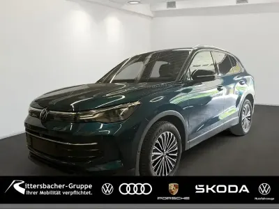 Gebraucht VW Tiguan Goal 150 PS (110 kW) 2025 Nightshade blue metallic SUV