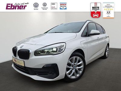 BMW 225