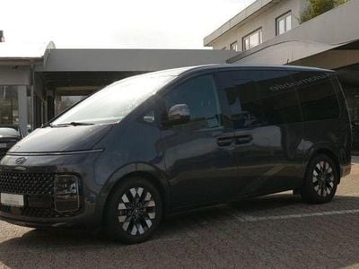 Gebraucht Hyundai Staria Signature 177 PS (130 kW) 2021 Grau Van / Kleinbus