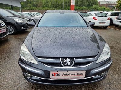 Peugeot 607