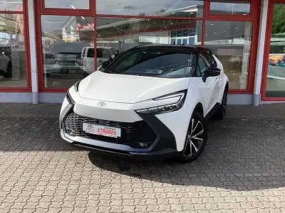 Neu Toyota C-HR 140 PS (102 kW) 2026 Schwarz SUV
