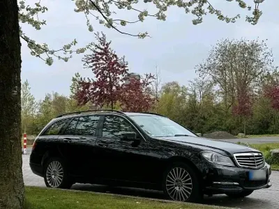 Gebraucht Mercedes 220 AMG 170 PS (125 kW) 2013 Schwarz Kombi